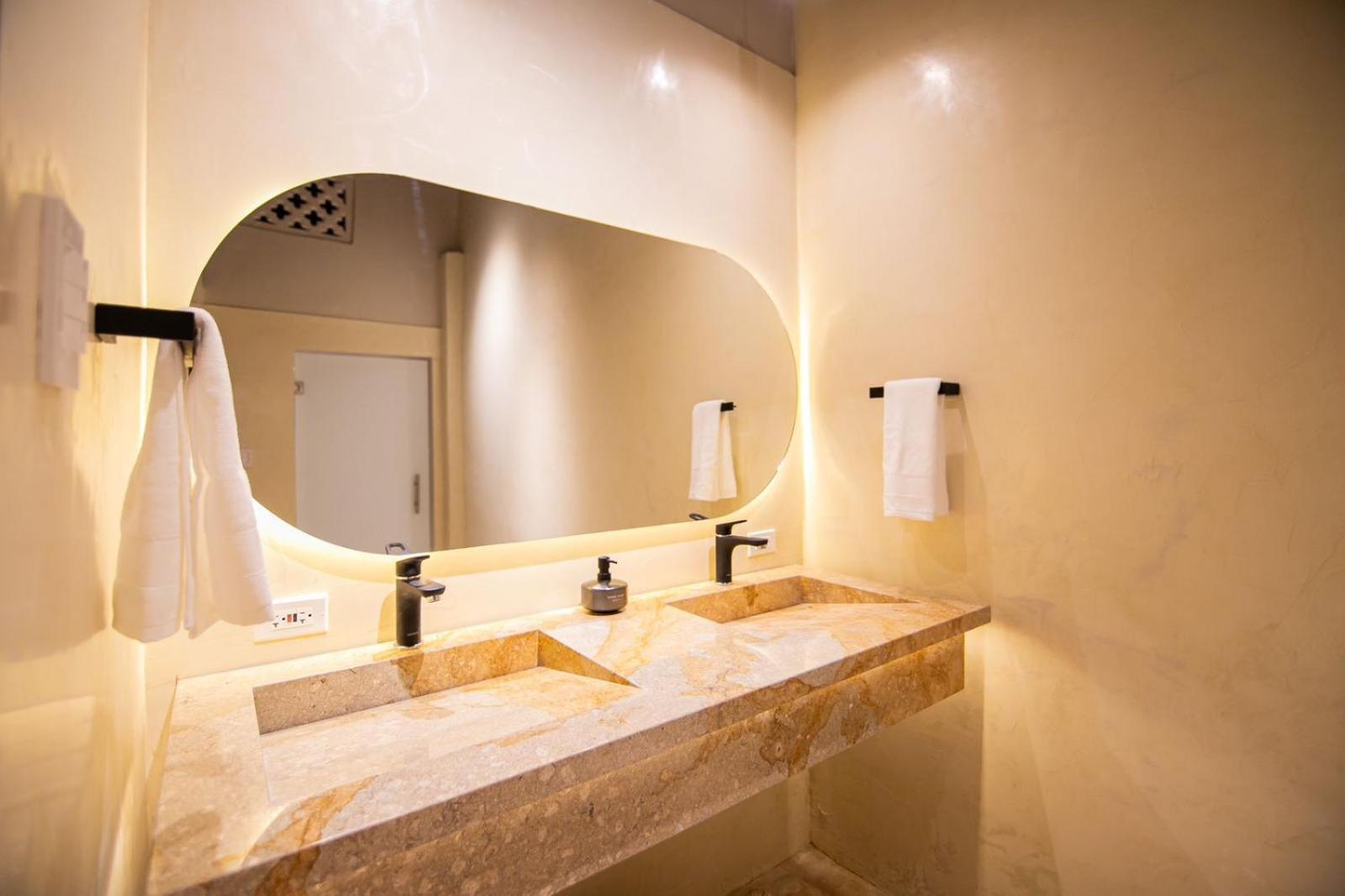 Scalea Di Mare Hotel Cartagena ภายนอก รูปภาพ